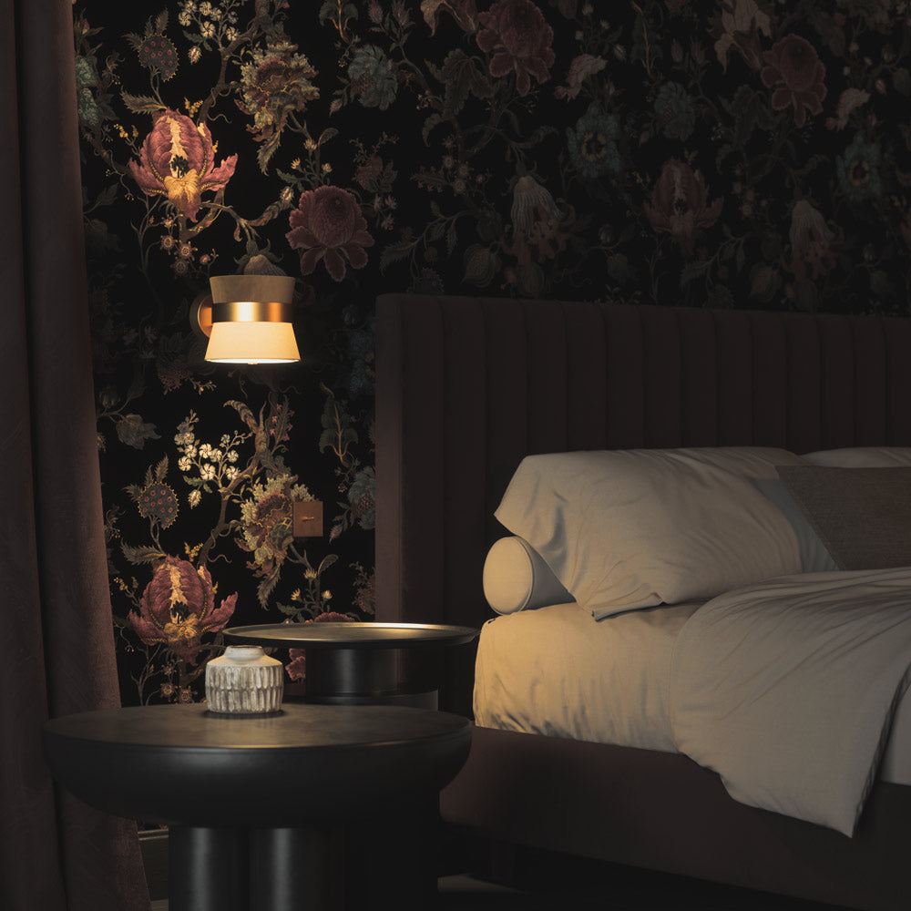 Caramelo Wall Light in bedroom.