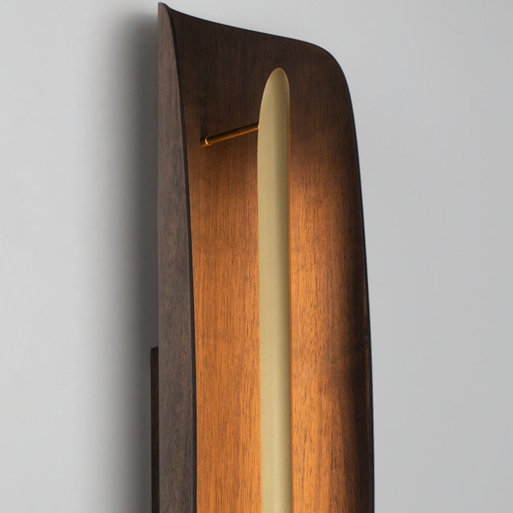 Grata Wall Light in Detail.