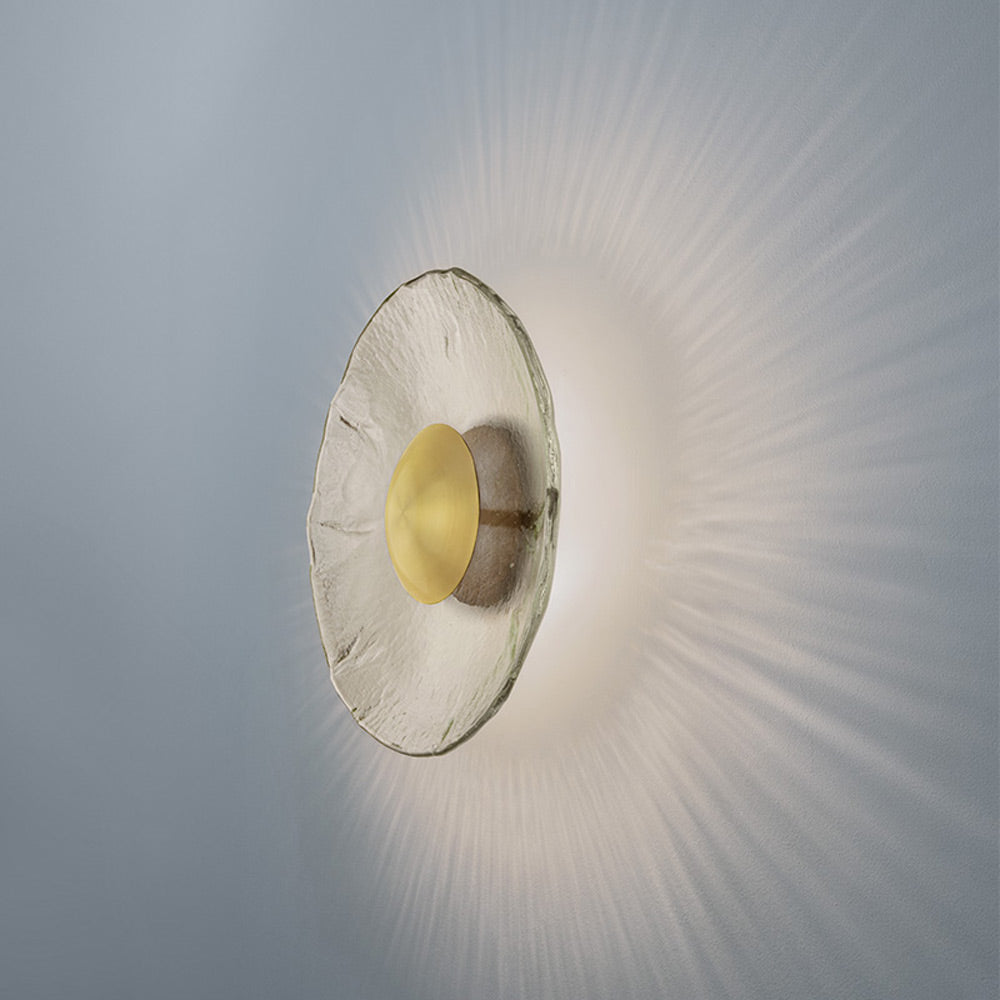 Inviso Wall Light in Detail.