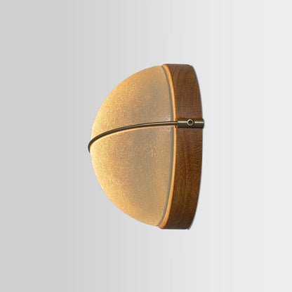 Sona Wall Light in Detail.