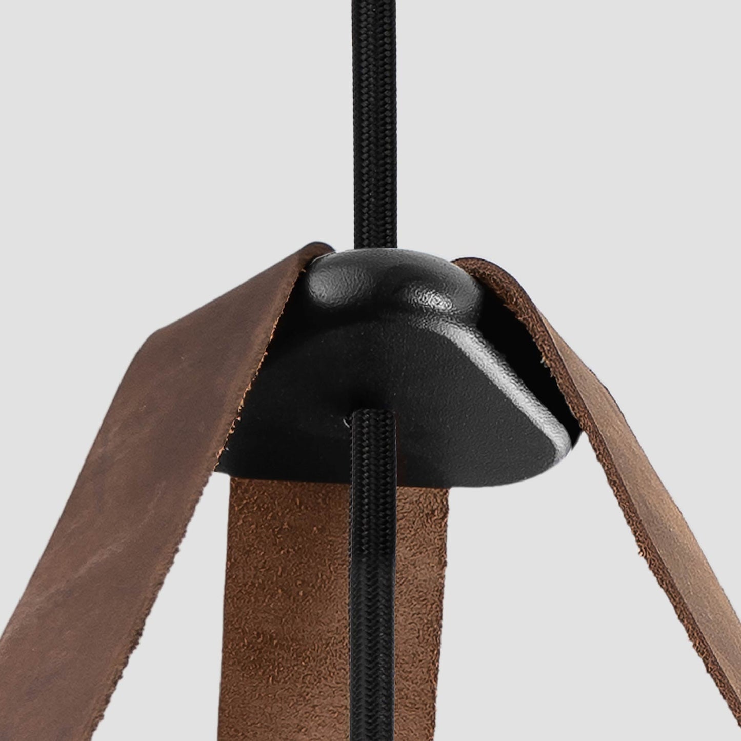 Stillo LED Pendant Light in Detail.