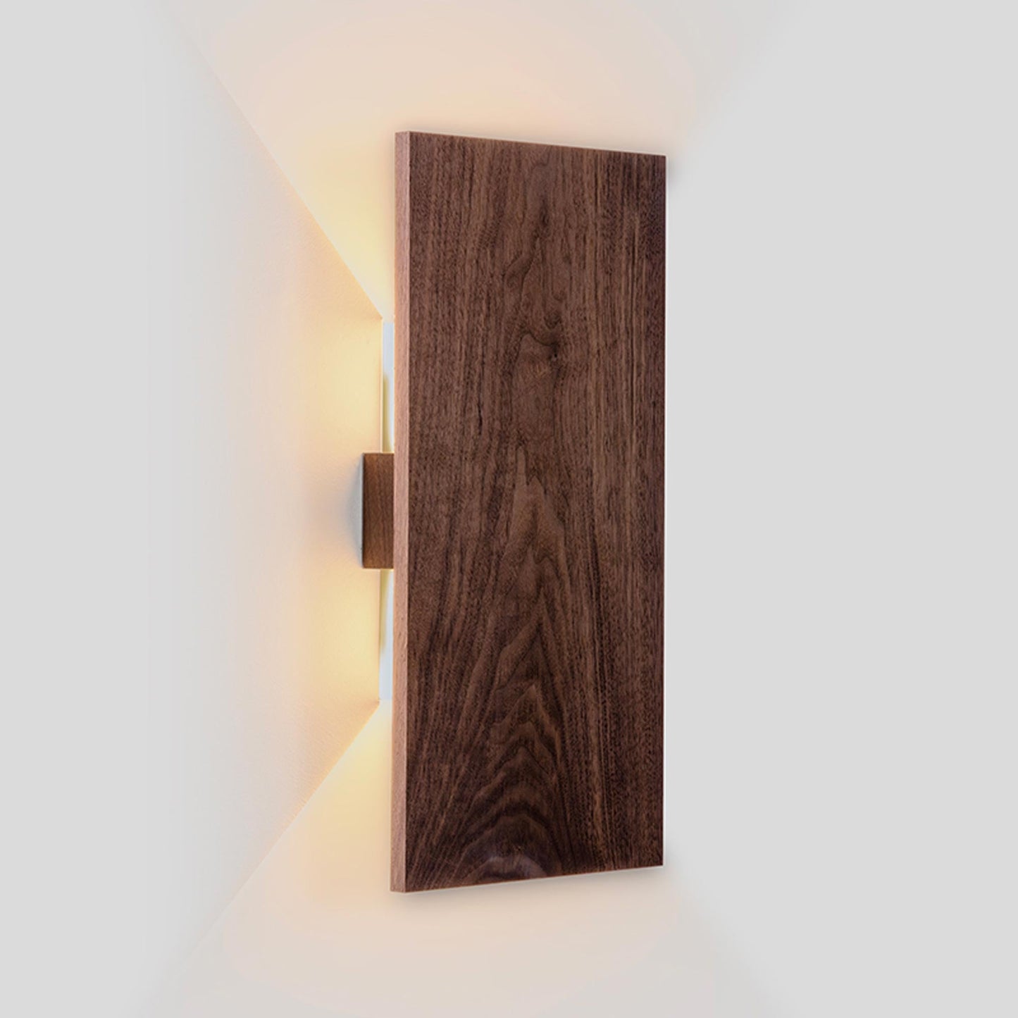 Tersus L LED Wall Light in Detail.