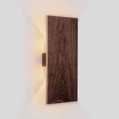 Tersus L LED Wall Light in Detail.