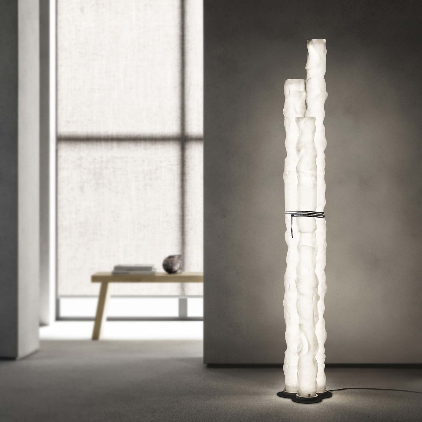Baggy LED Trio Floor Lamp in Detail.