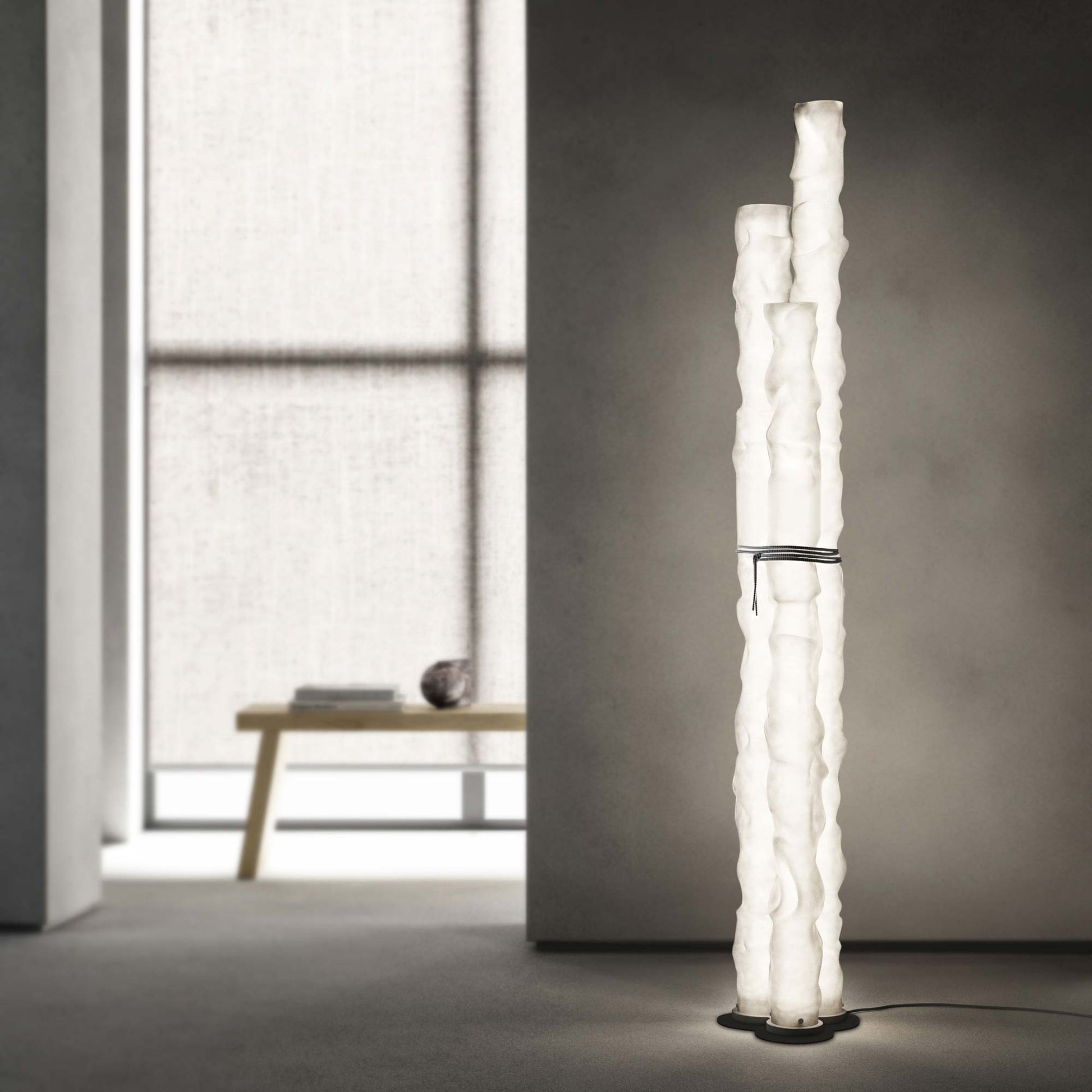 Baggy LED Trio Floor Lamp in Detail.