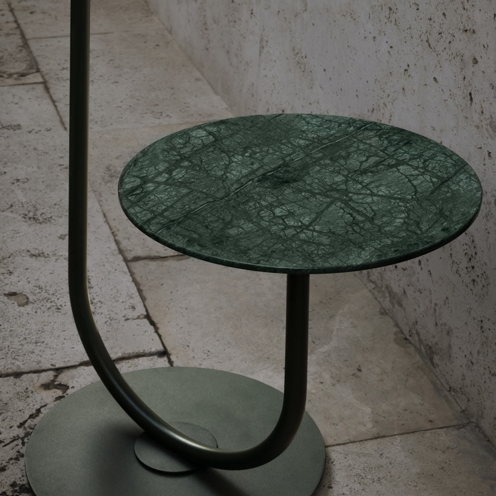 Calypso Antigua Outdoor Floor Lamp in Detail.