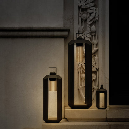 Cube Outdoor LED Rechargeable Floor Lamp in Detail.