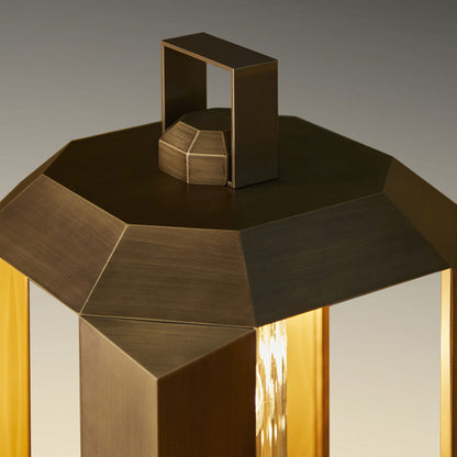 Cube Table Lamp in Detail.