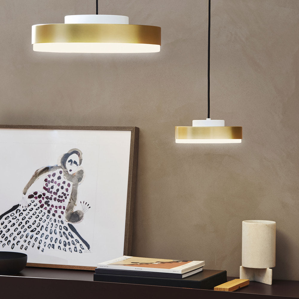 Discus LED Pendant Light in Detail.