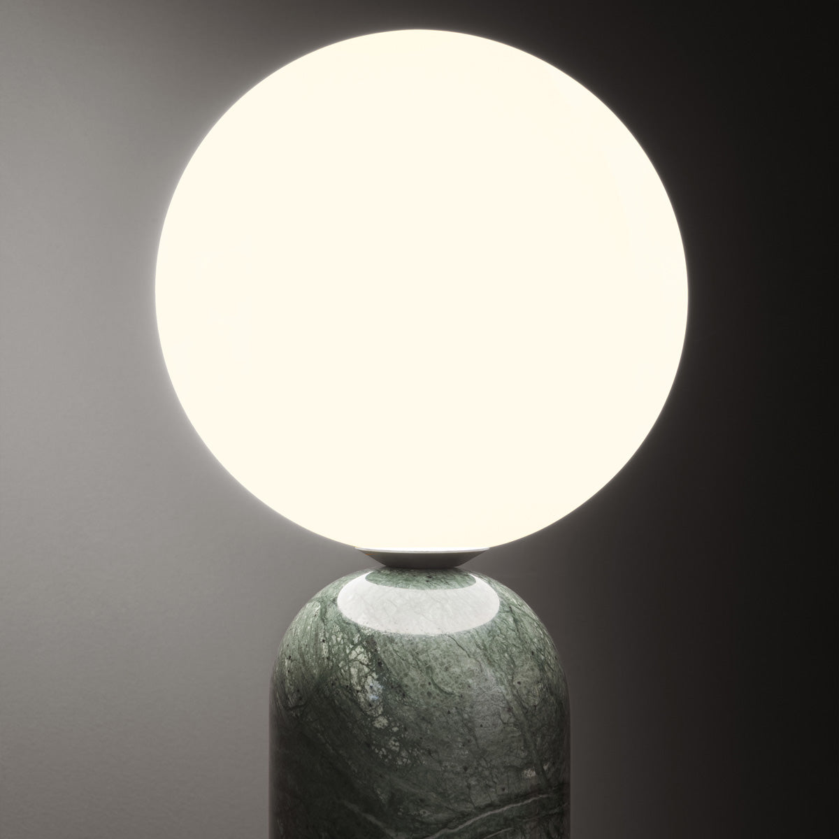Emma Table Lamp in Detail.