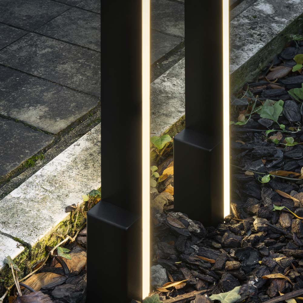 Fly Outdoor LED Floor Lamp in Detail.