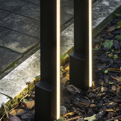 Fly Outdoor LED Floor Lamp in Detail.