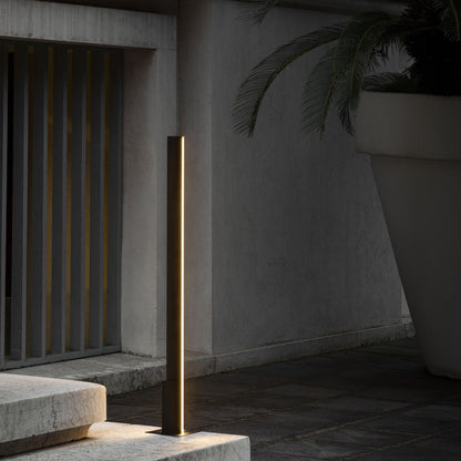 Fly Outdoor LED Floor Lamp in Outside Area.