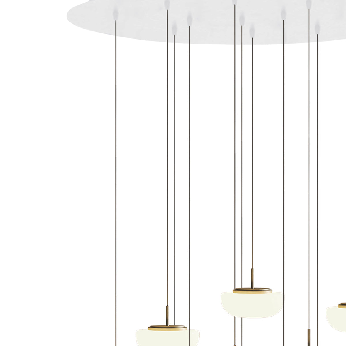 Kiki Round Cluster Accessory in Detail.