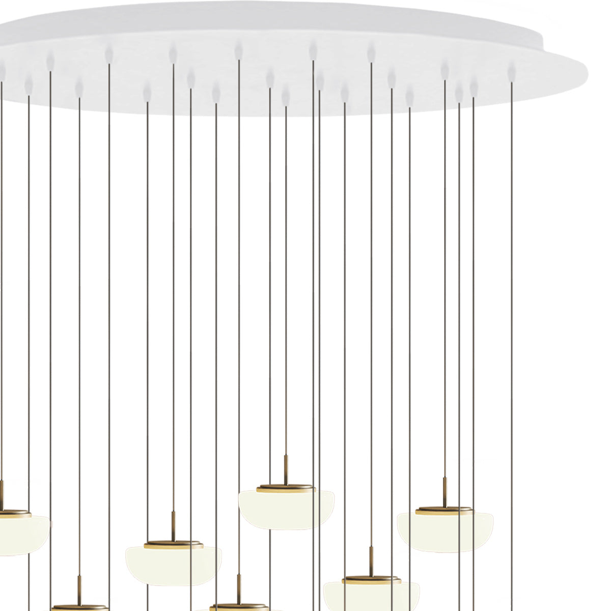 Kiki Round Cluster Accessory in Detail.