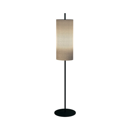 Lagoon Outdoor Floor Lamp in Summertime (Large).