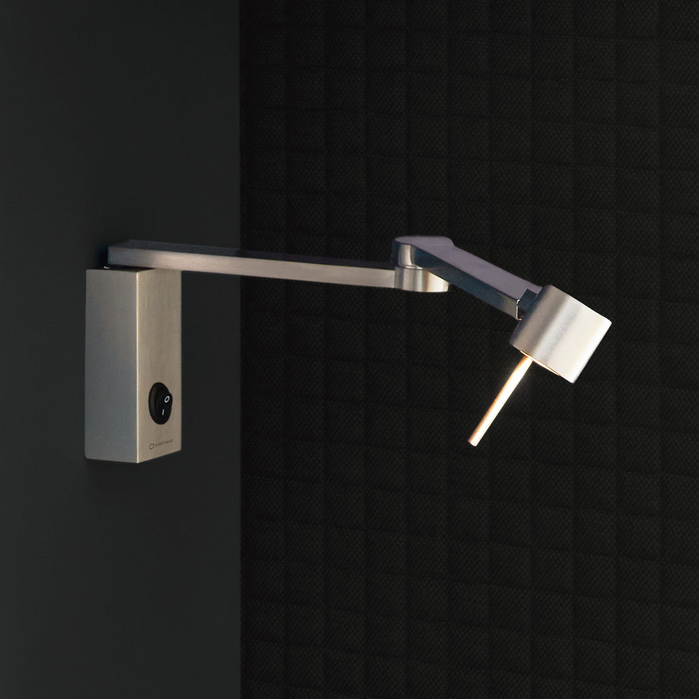 Manhattan LED Wall Light in Detail.