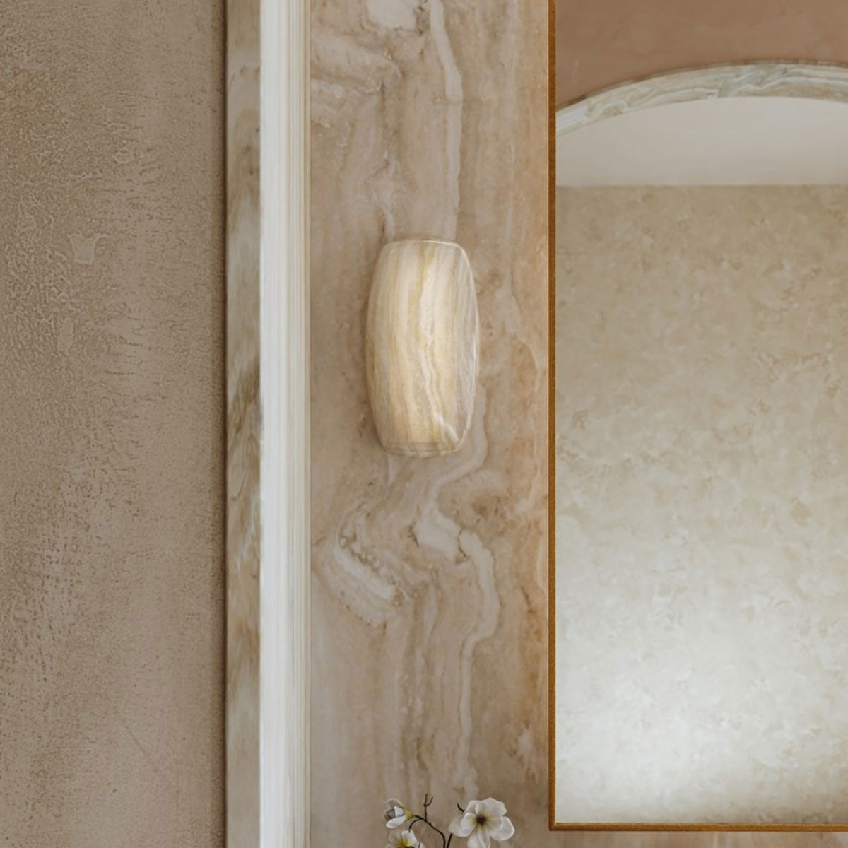 Azzurra LED Wall Light in Detail.