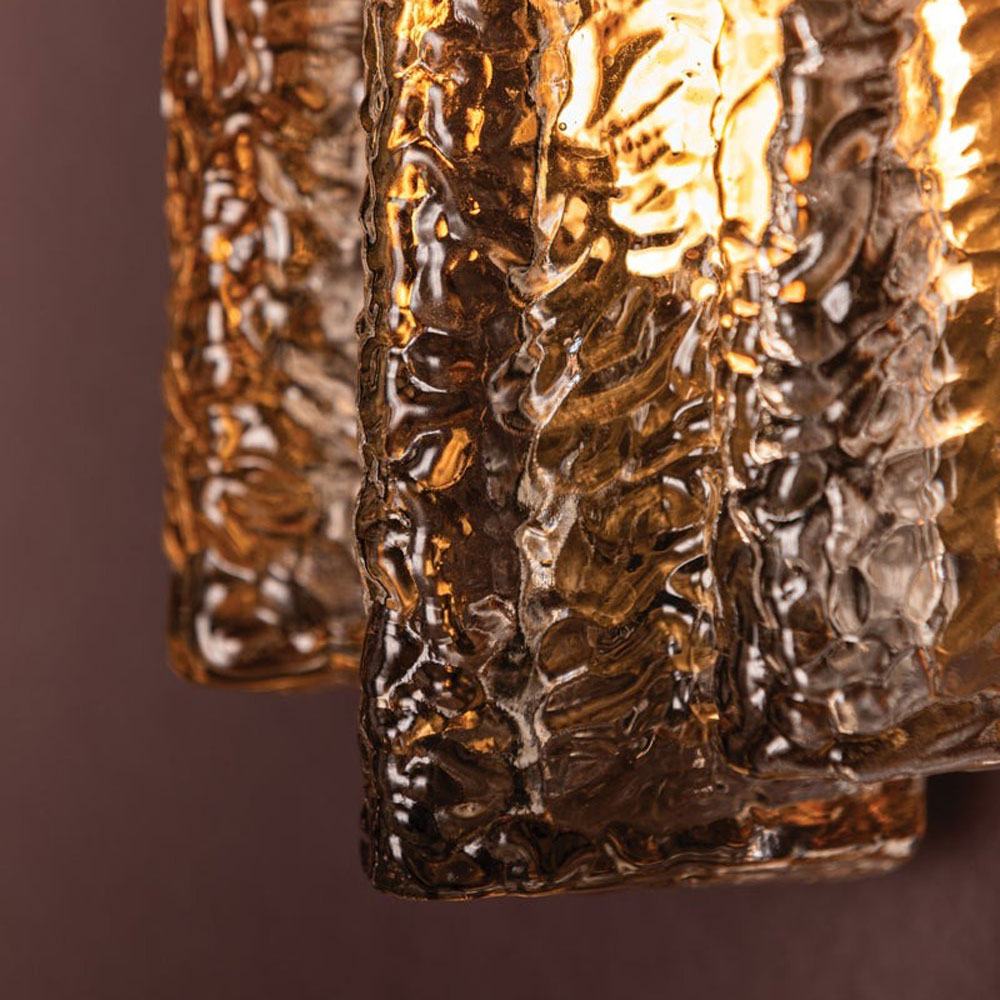 Carnelian LED Wall Light in Detail.