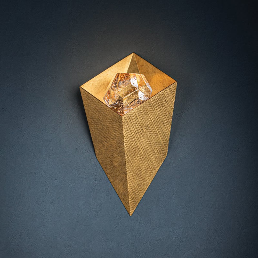 Conch LED Wall Light in Detail.