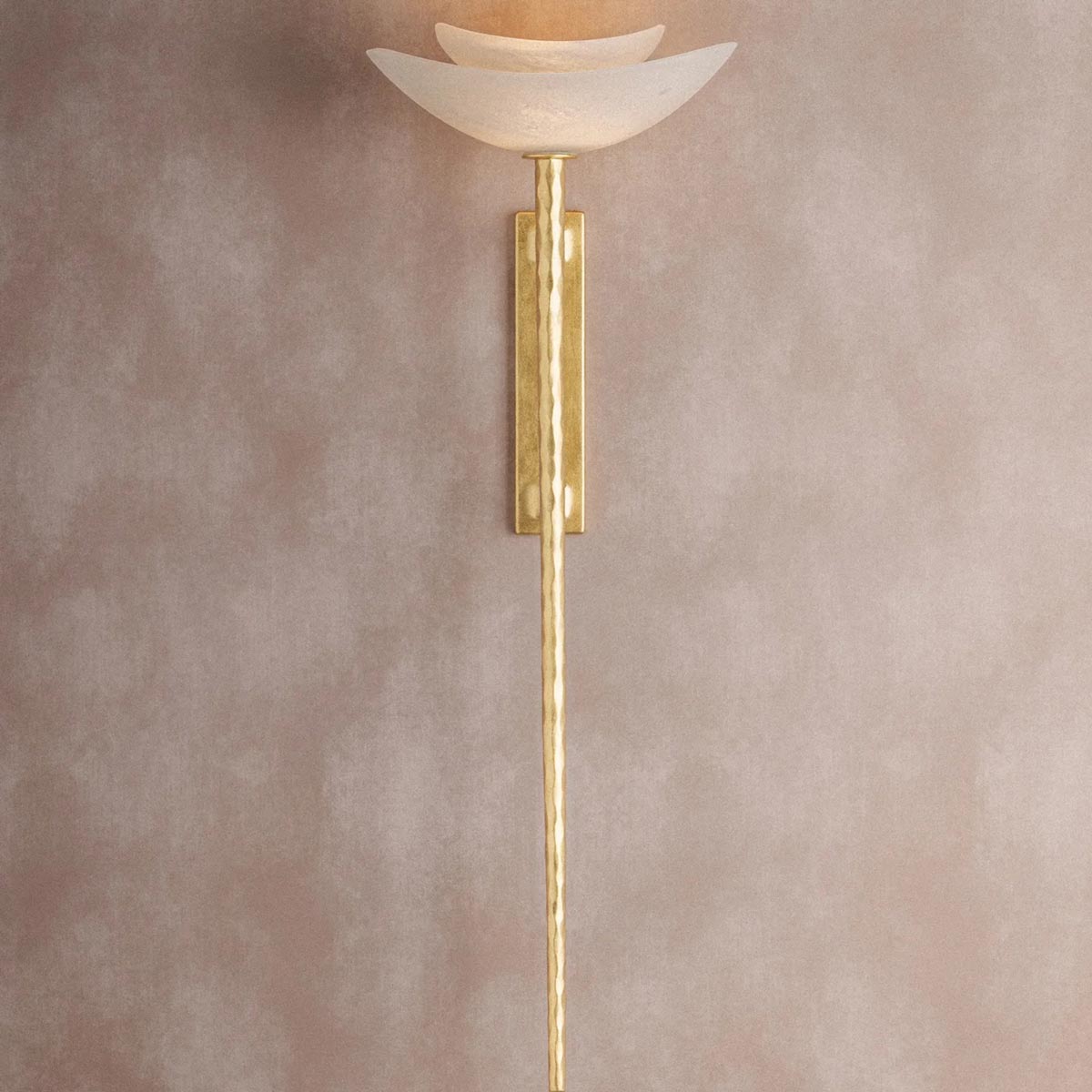 Coppa Wall Light in Detail.