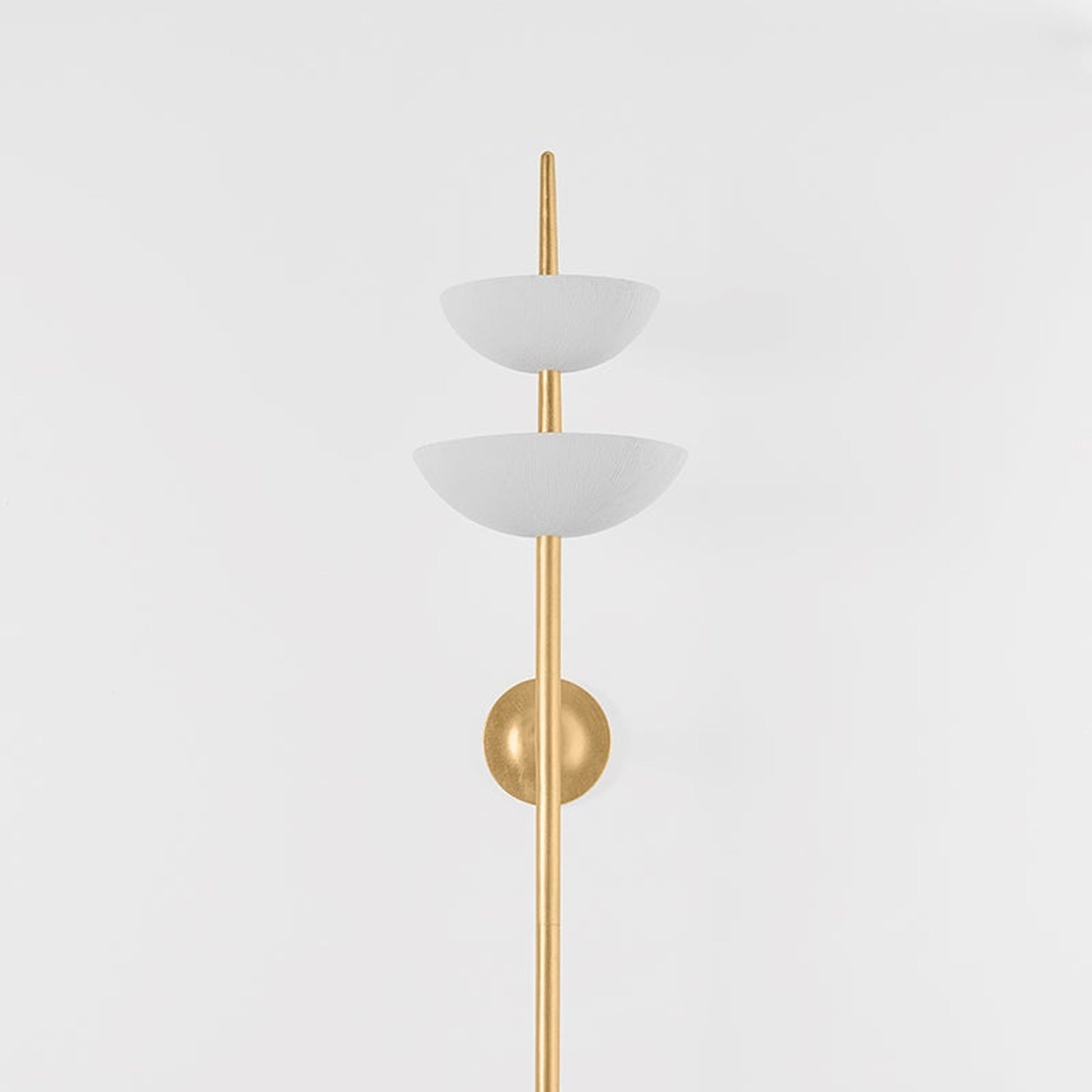 Evander LED Wall Light in Detail.