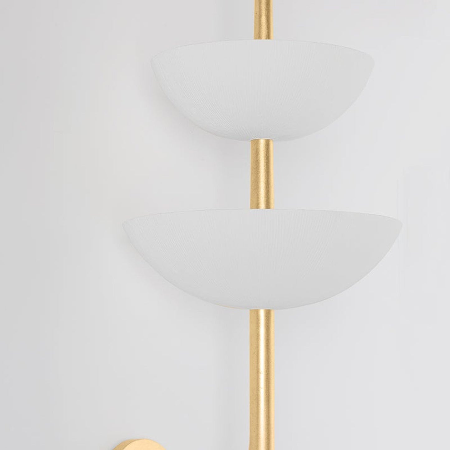 Evander LED Wall Light in Detail.