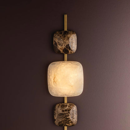 Salisbury LED Wall Light in Detail.