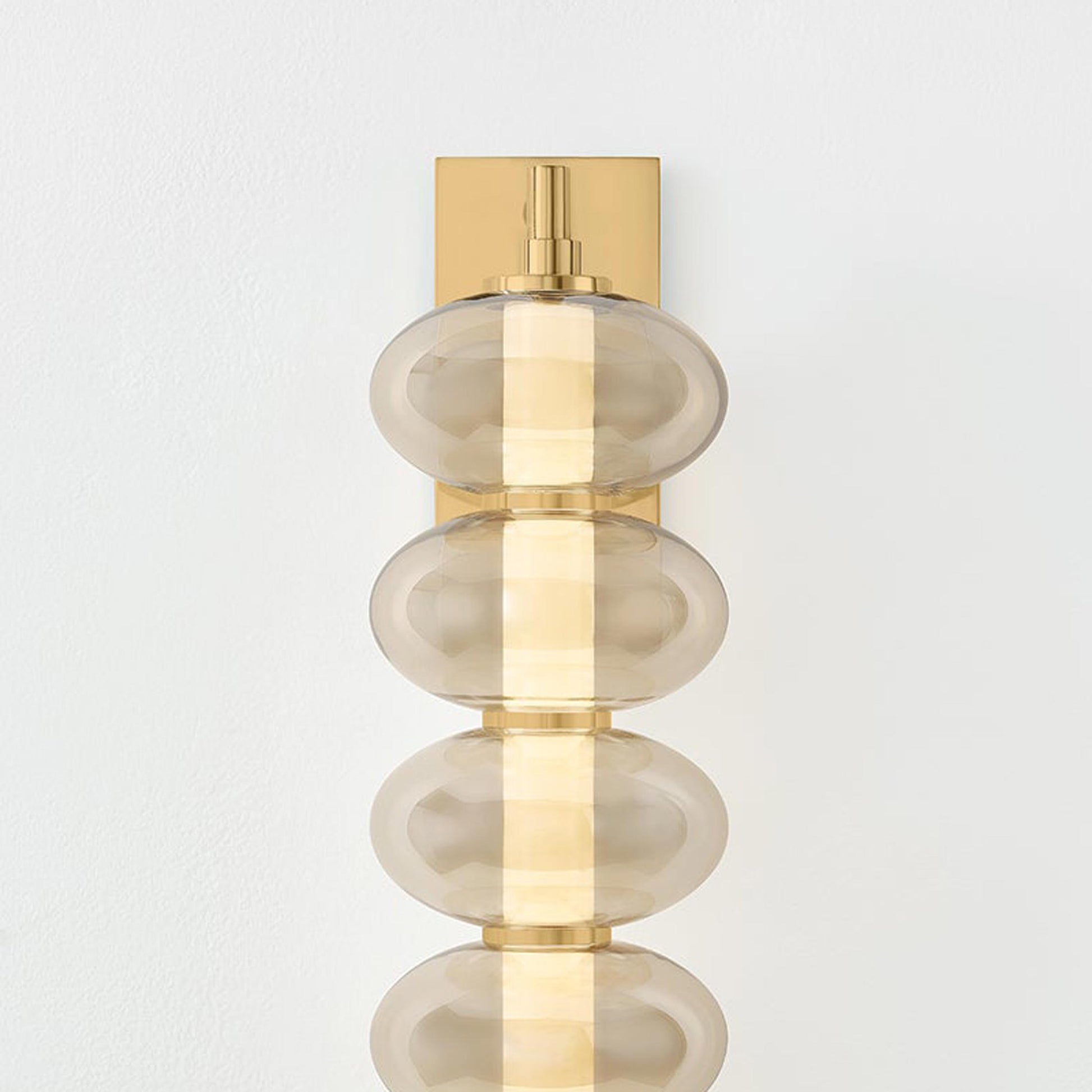 Toulouse LED Wall Light in Detail.