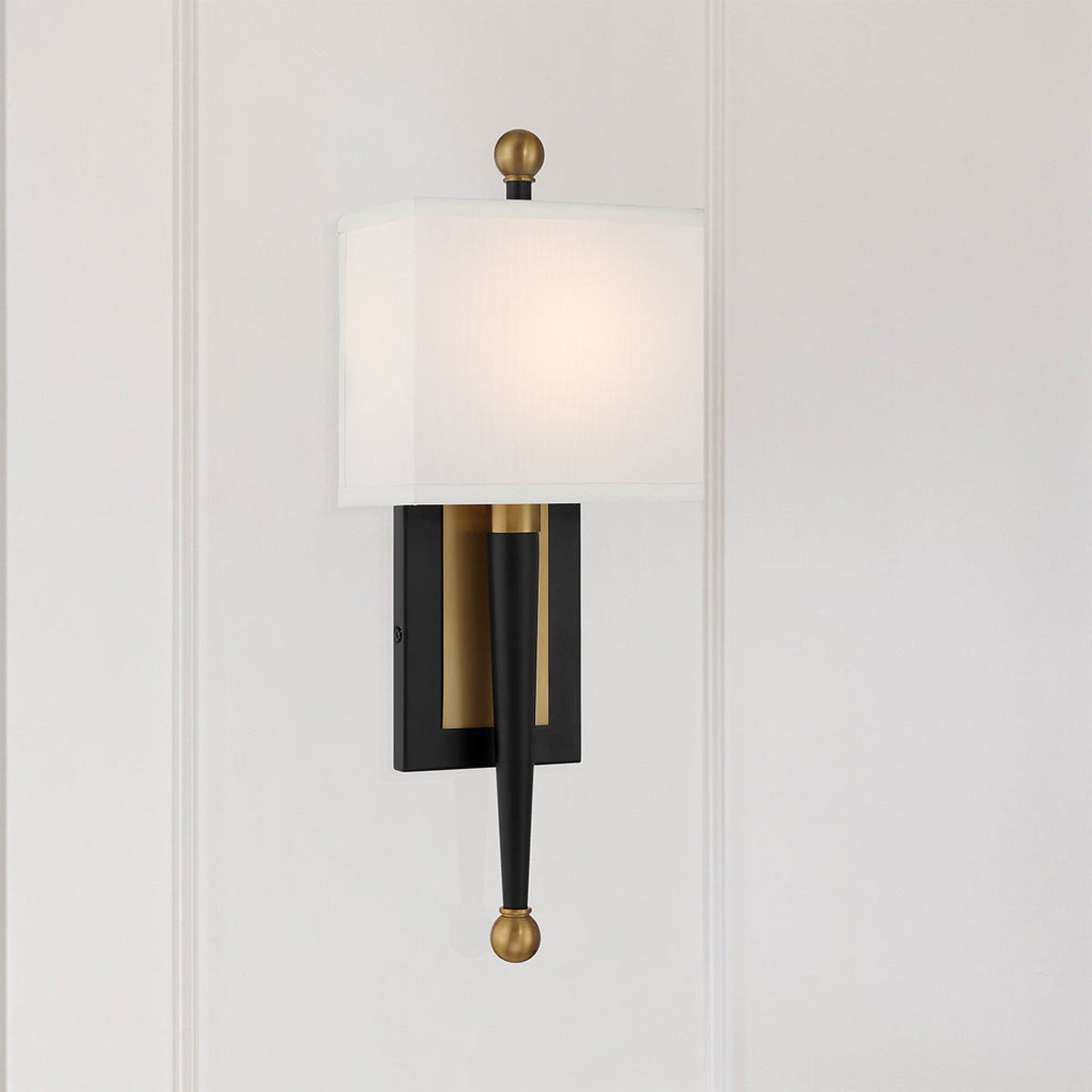 Ardson Wall Light in Detail.