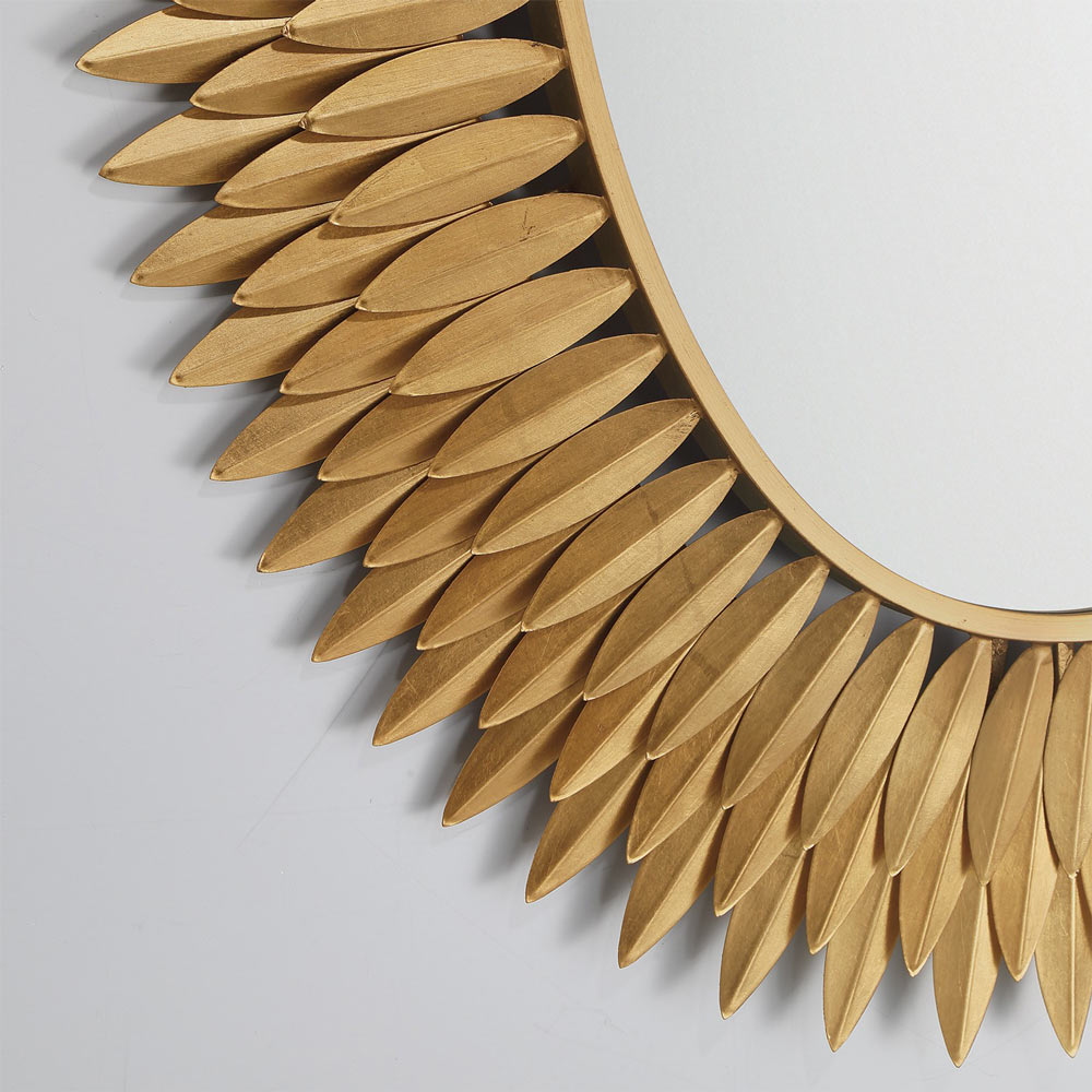 Broche LED Wall Mirror in Detail.