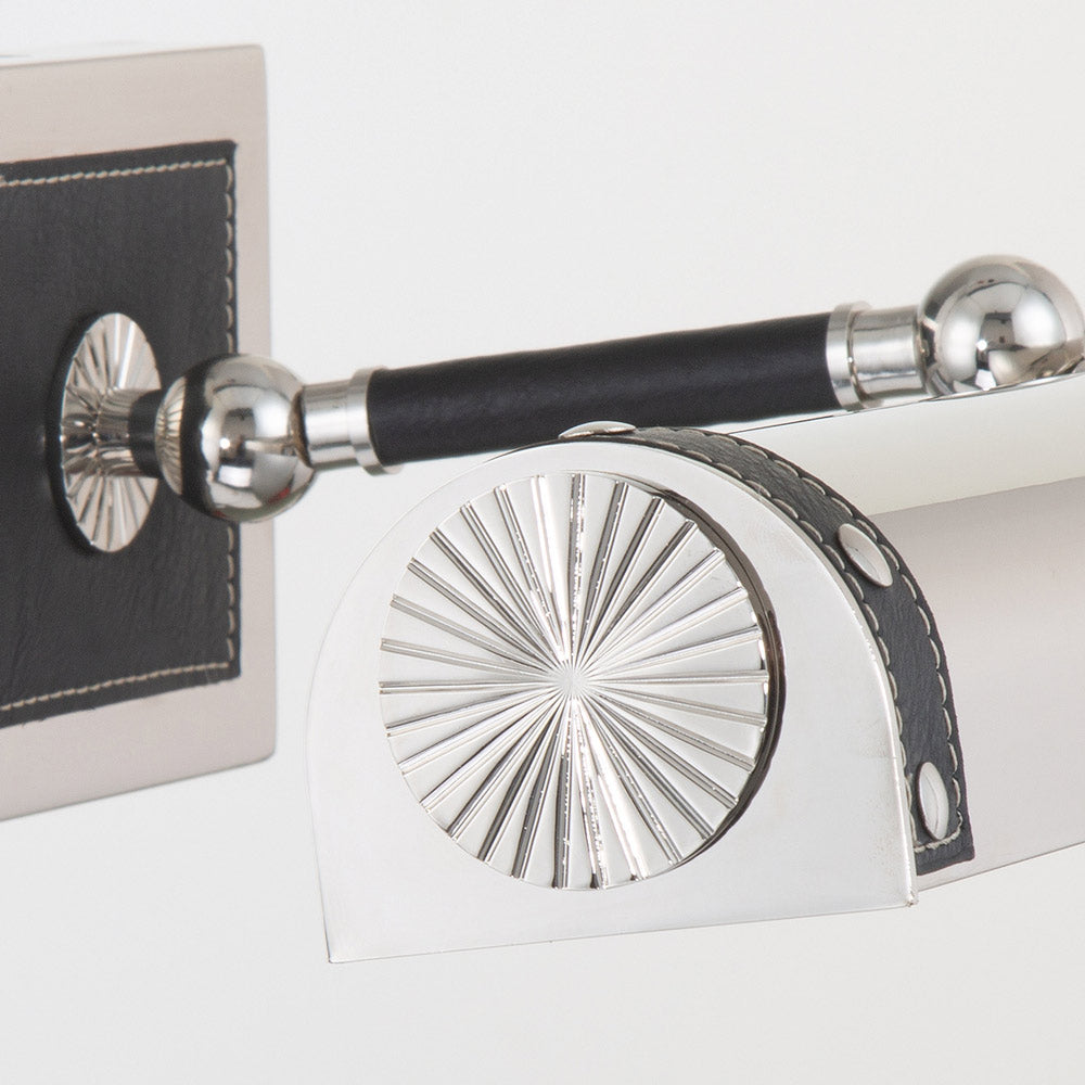 Callahan LED Picture Light in Detail.