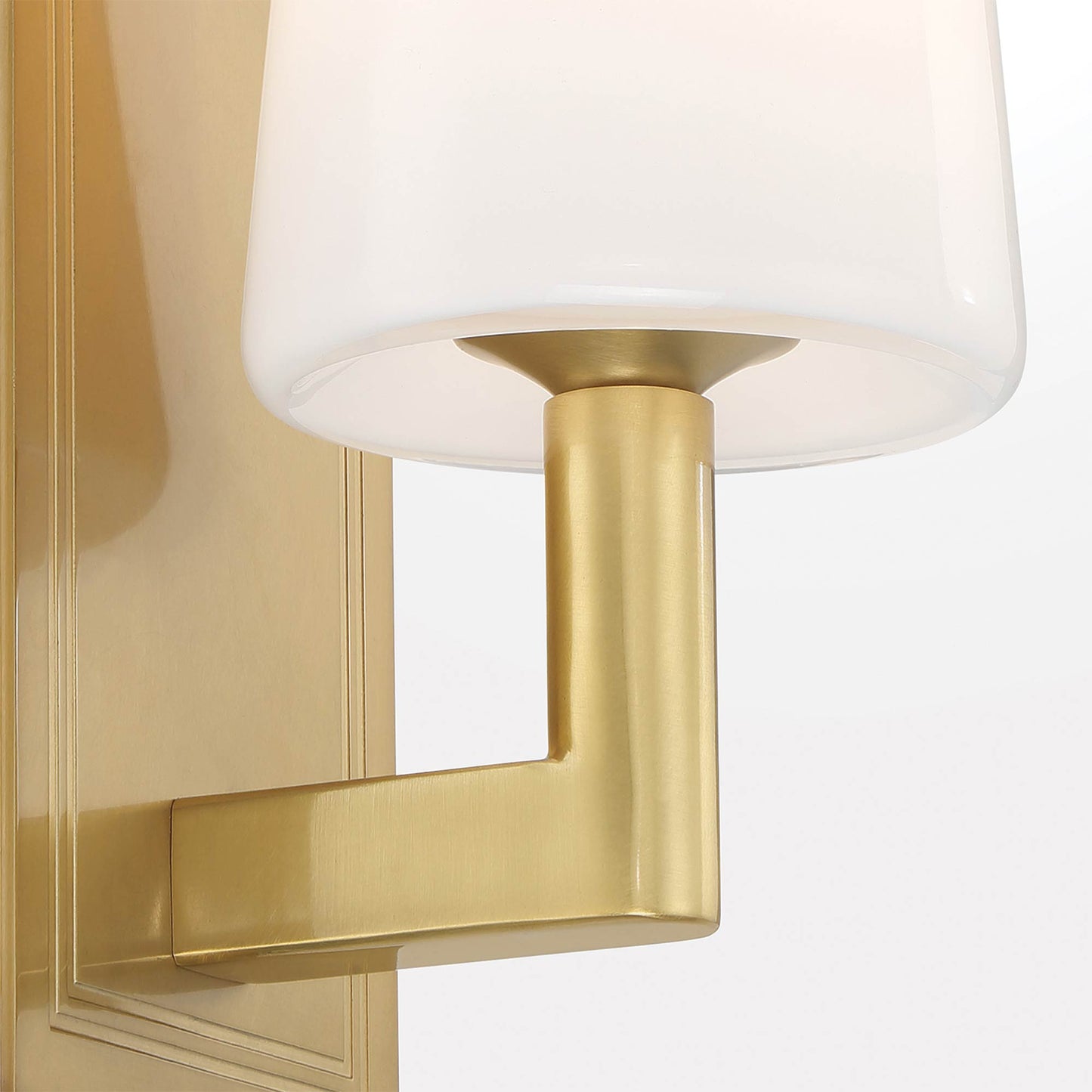 Hogan Wall Light in Detail.