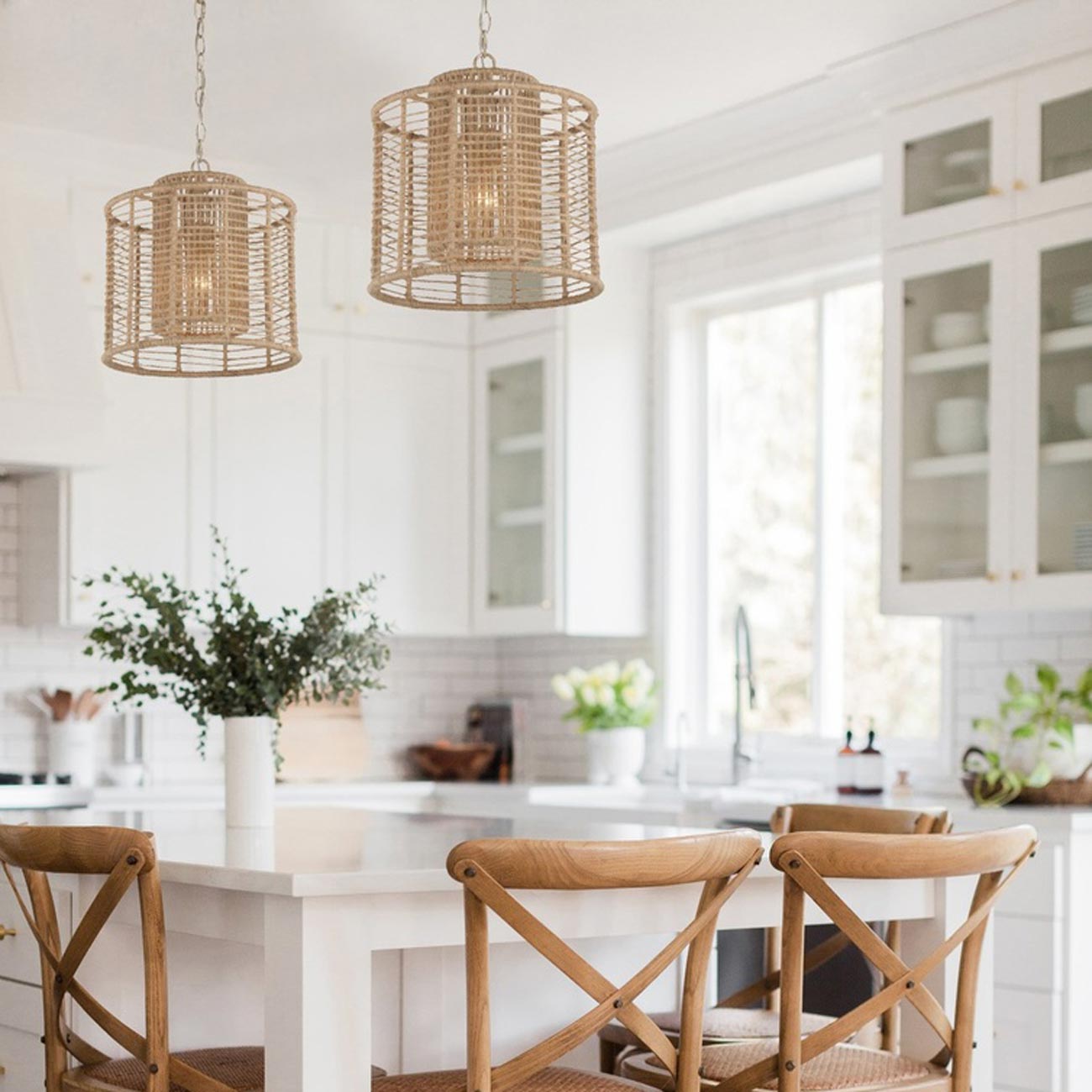 Jayna Pendant Light in dining room.