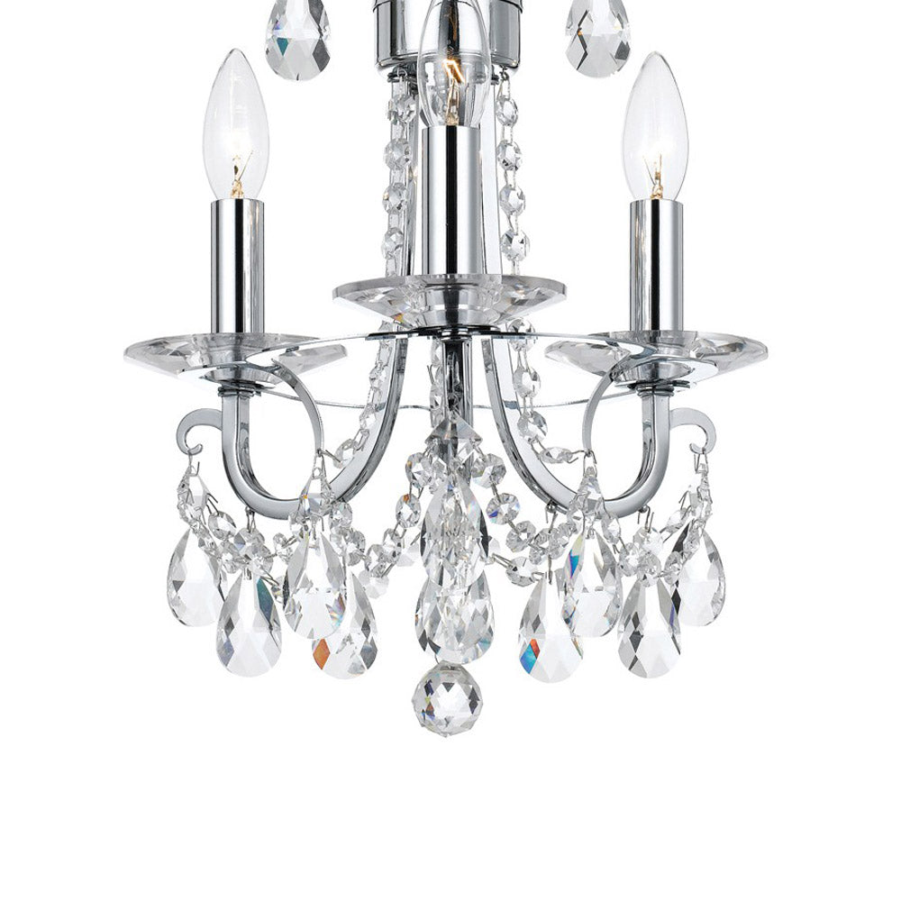 Othello Crystal Chandelier in Detail.