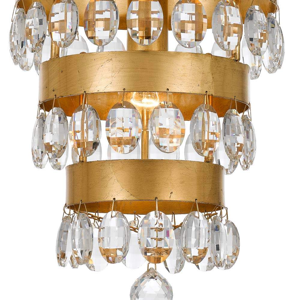 Perla Chandelier in Detail.