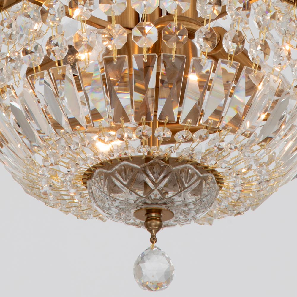 Roslyn Mini Chandelier in Detail.