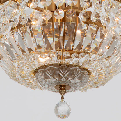 Roslyn Mini Chandelier in Detail.