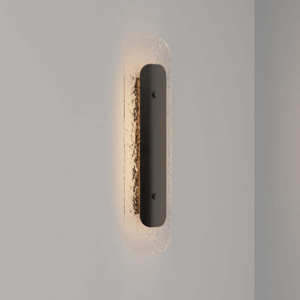 Contour LED Wall Light in Detail.