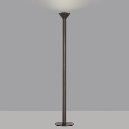 Torres Floor Lamp in Detail.