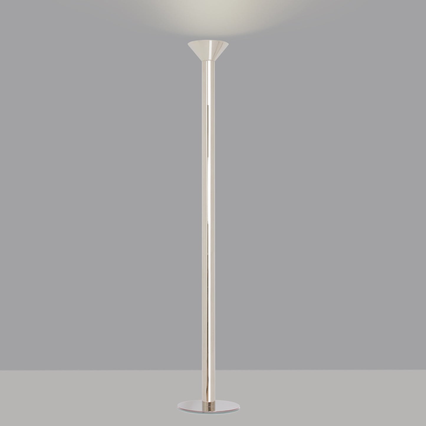 Torres Floor Lamp in Detail.