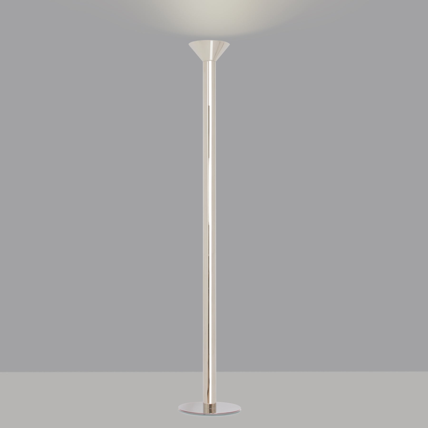 Torres Floor Lamp in Detail.