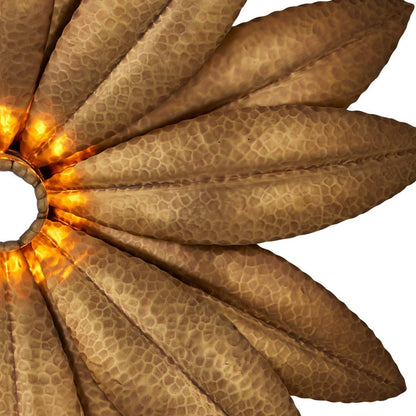 Alithea Wall Light in Detail.