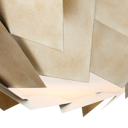 Artiste Chandelier in Detail.