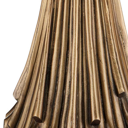 Baroque Table Lamp in Detail.