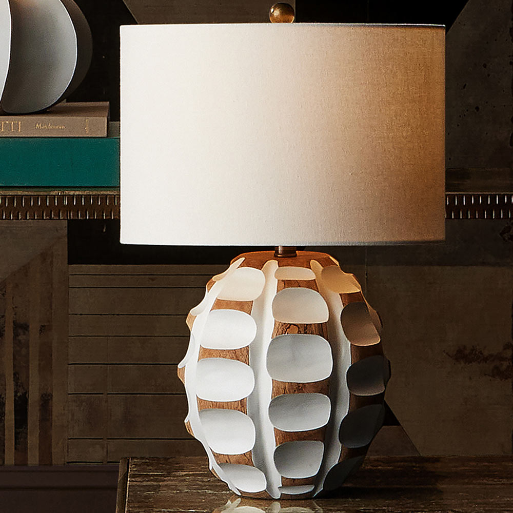 Betel Table Lamp in Detail.