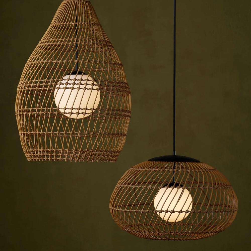 Carriage Outdoor Pendant Light in Detail.