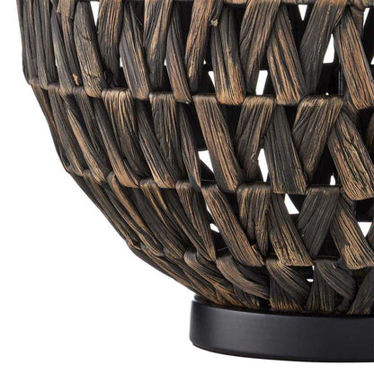 Casimer Table Lamp in Detail.