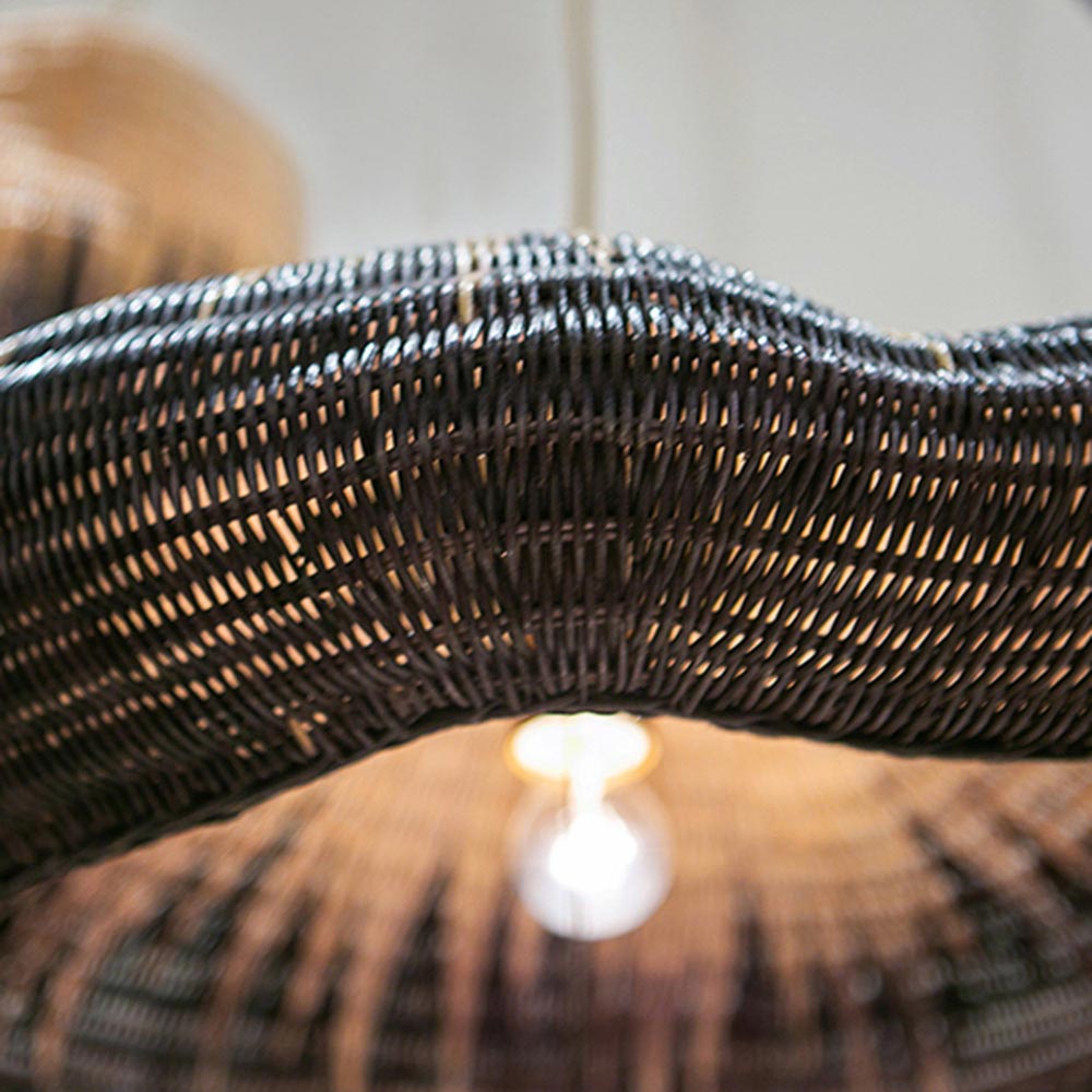 Comme Des Paniers Pendant Light in Detail.