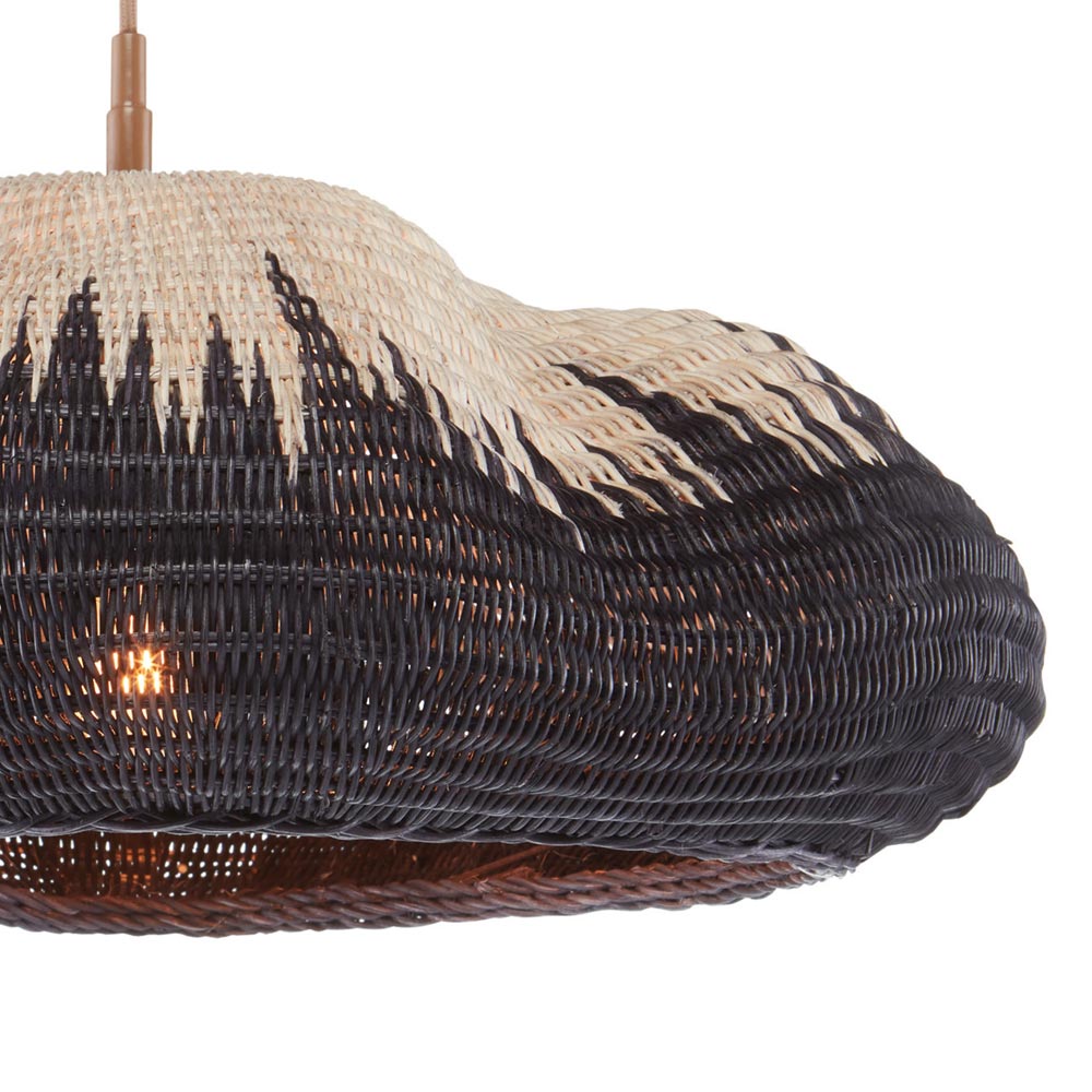 Comme Des Paniers Pendant Light in Detail.